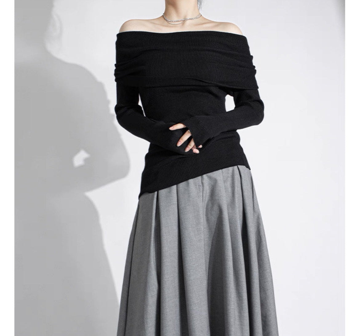 【Gray最短発送あり】Ribbed Off-Shoulder Pullover