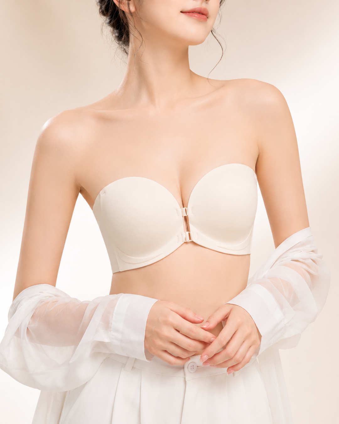美シルエット ストラップレスブラ