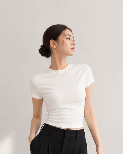 ミニマルフィットTシャツ