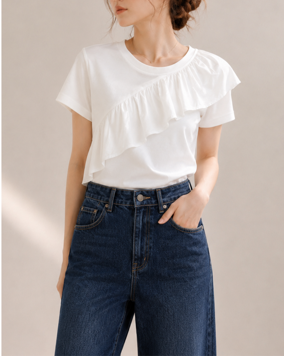 アシンメトリーフリルデザインTシャツ