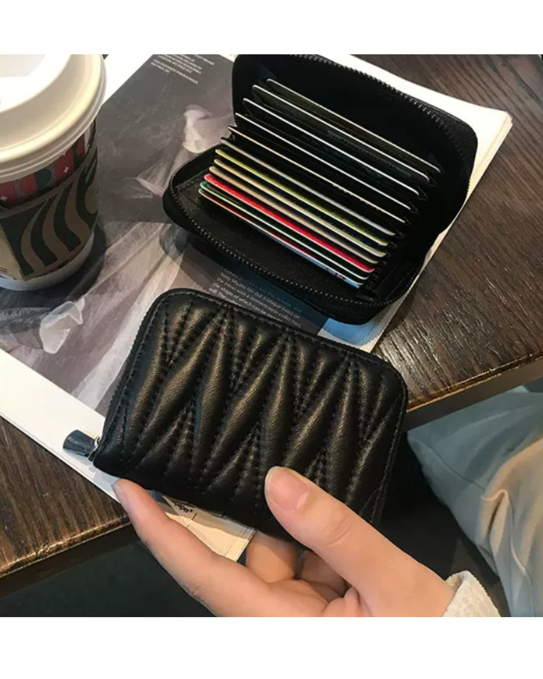 キルティングレザーカードケース