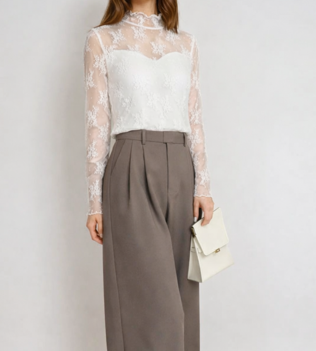 Elegant Sheer Lace High-Neck Top(裏起毛)