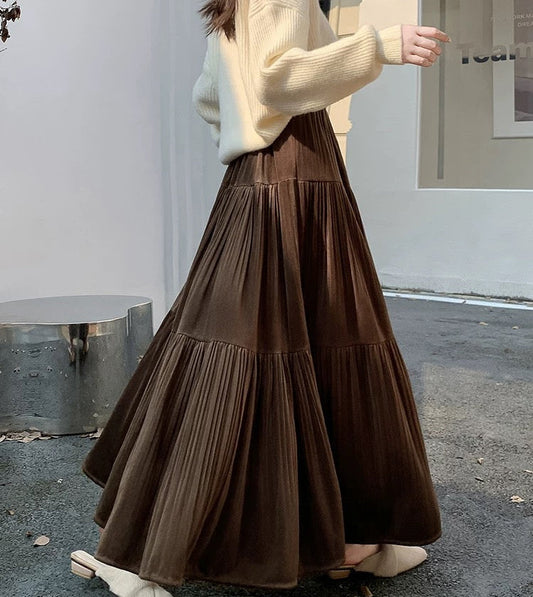 Pleated Flare Maxi Skirt