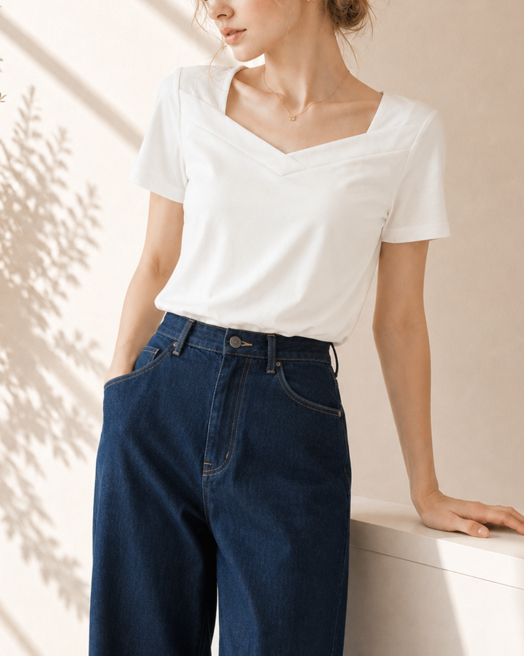 ソフトタッチVネックTOPS（半袖）