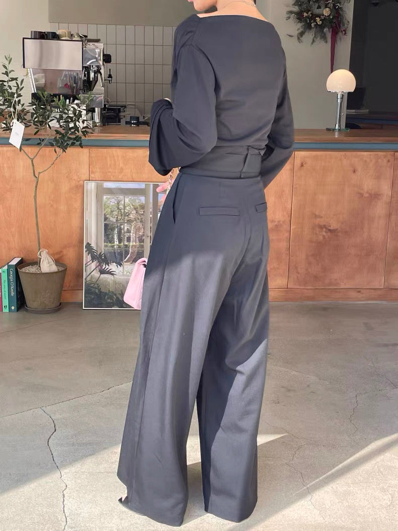 ハイウエストタックパンツ